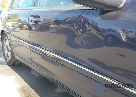 2001 Mercedes-Benz C 320 from USA, damaged, VIN WDBRF64J91F015055